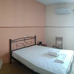Manolia شقة *