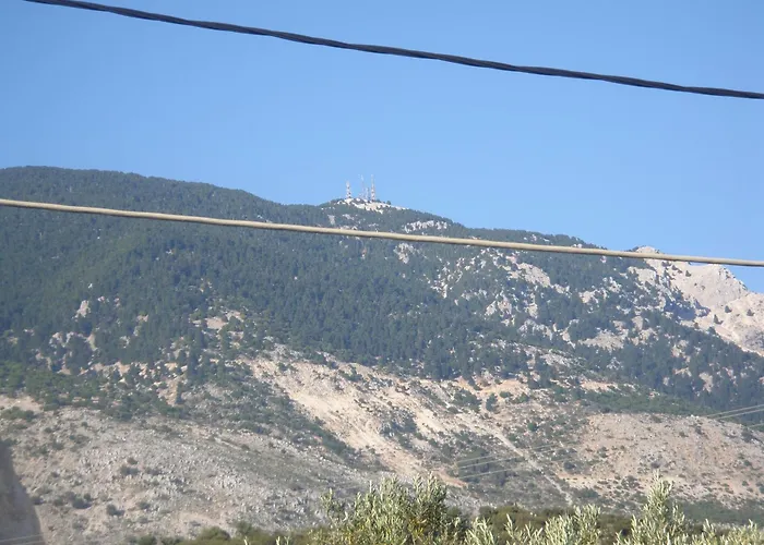 Manolia Апартаменты Трапезаки