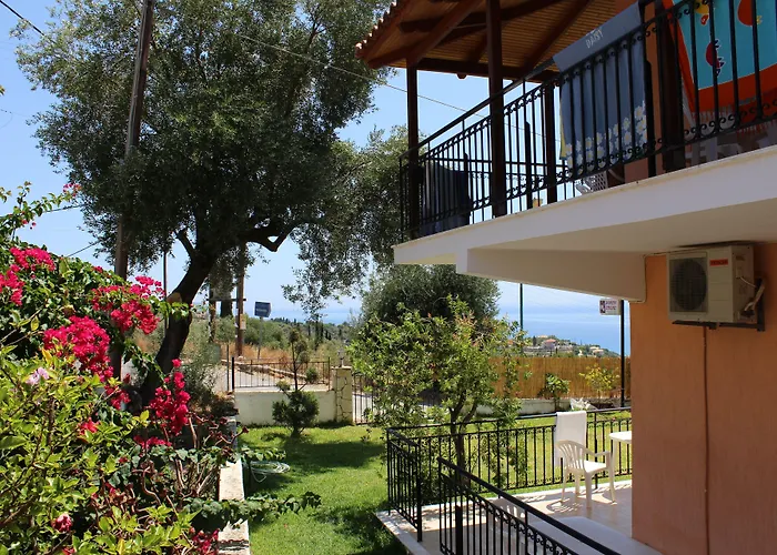 Manolia Трапезаки