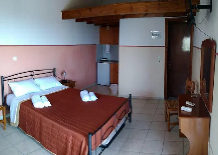 Manolia * Trapezaki (Kefalonia)